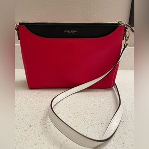 Henri Bendel Womens Crossbody Bag Purse Red